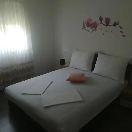 Apartmani Ivka Brodarica  Exterior photo