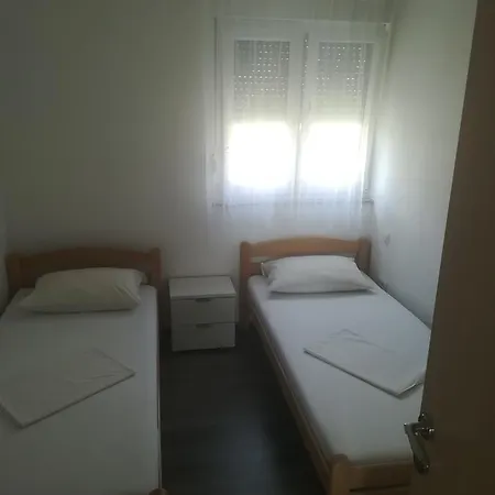 Apartmani Ivka Brodarica  Exterior photo